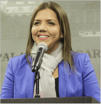 María Alejandra Vicuña es vicepresidenta de Ecuador